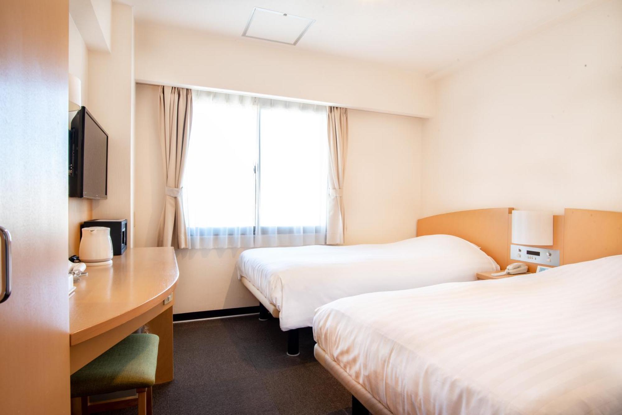 le Lac Hotel Yokkaichi Extérieur photo