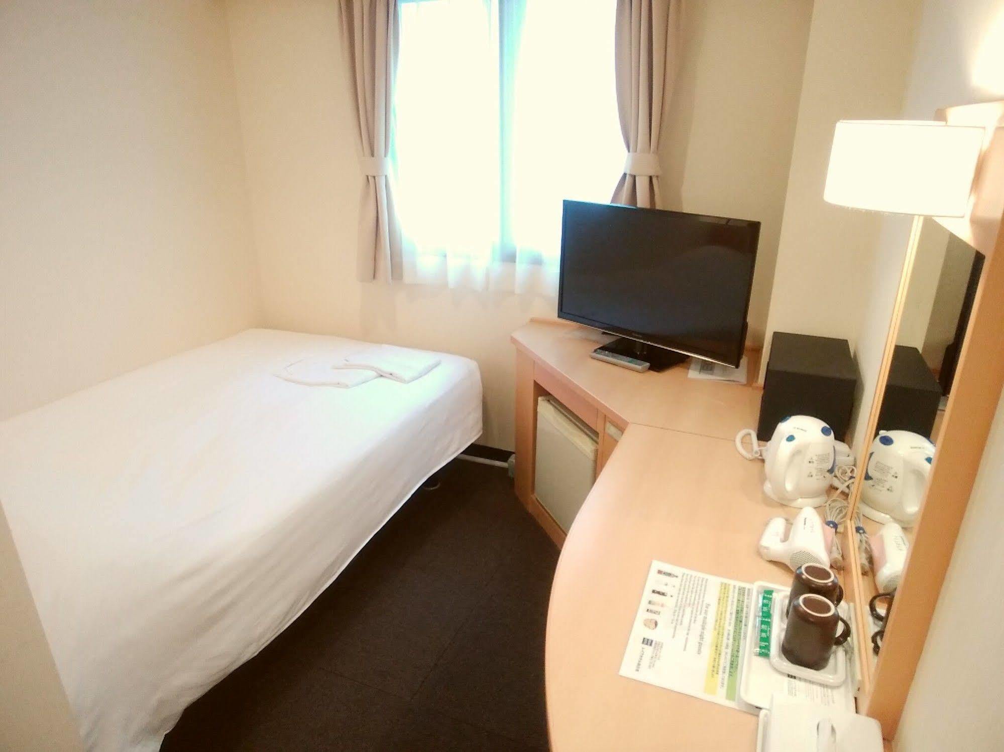 le Lac Hotel Yokkaichi Extérieur photo